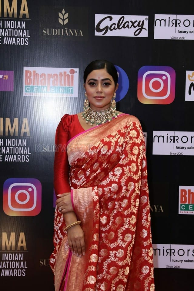 Actress Poorna at SIIMA Awards 2021 Day 2 Photos 03