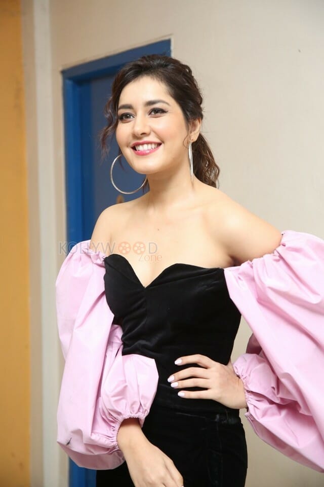 Actress Raashi Khanna At Prati Roju Pandage Oo Baava Song Launch Photos