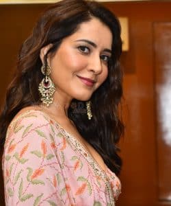 Raashi Khanna