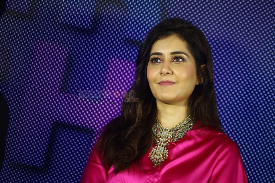 Actress Raashi Khanna at Thank You Movie Trailer Launch Photos 14