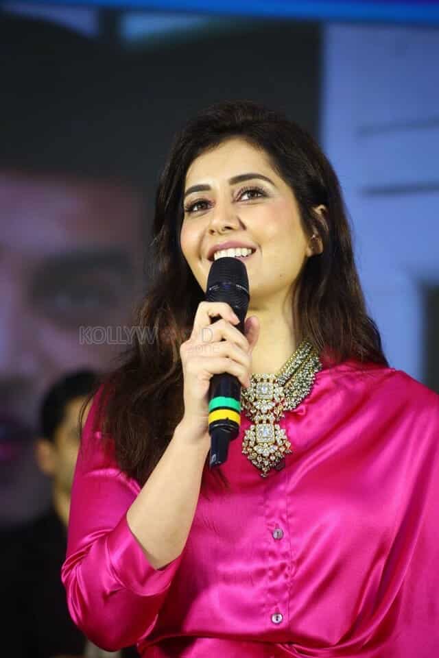 Actress Raashi Khanna at Thank You Movie Trailer Launch Photos 15