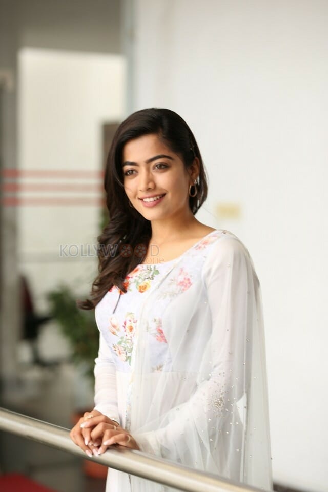 Actress Rashmika Mandana At Sarileru Neekevvaru Movie Interview Pictures