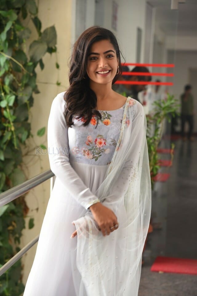 Actress Rashmika Mandana At Sarileru Neekevvaru Movie Interview Pictures