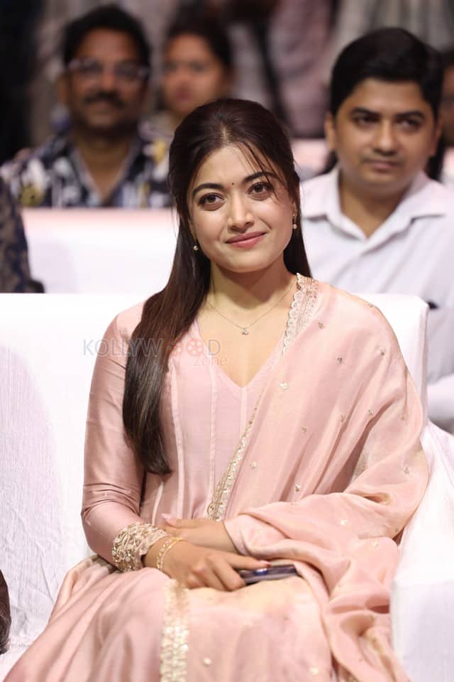 Actress Rashmika Mandanna at The Girlfriend Movie Success Meet Pictures 13