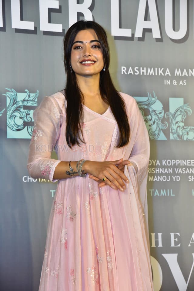Actress Rashmika Mandanna at The Girlfriend Movie Trailer Launch Photos 04