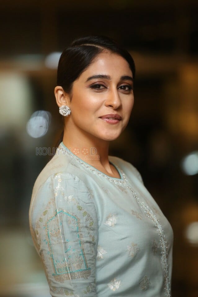 Actress Regina Cassandra At Telugu Cine Rathasarathula Rajotsvam Curtain Raiser Photos
