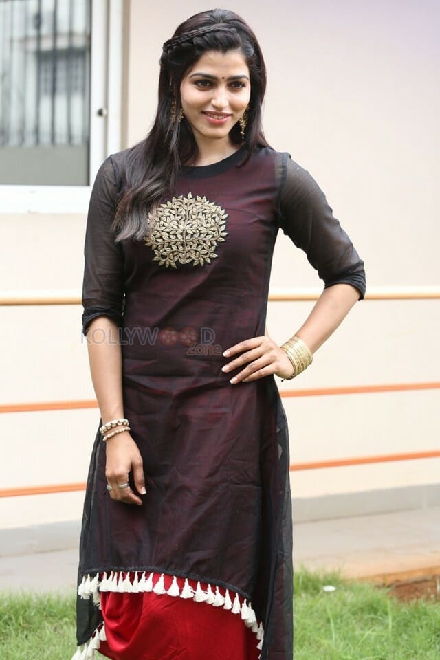 Actress Sai Dhanshika At Meela Movie Press Meet Pictures