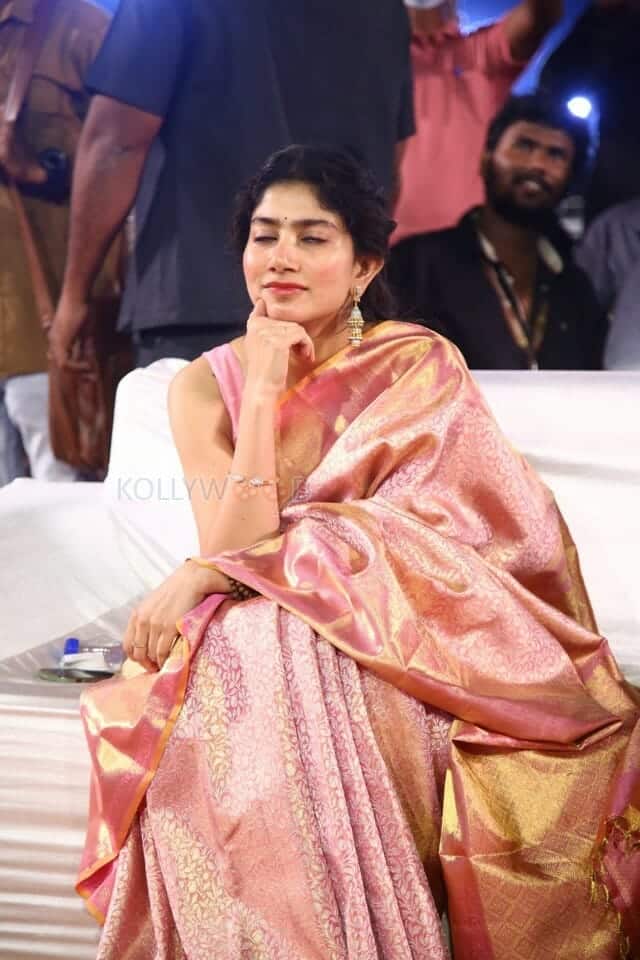 Actress Sai Pallavi at Shyam Singha Roy Movie Royal Event Stills 10