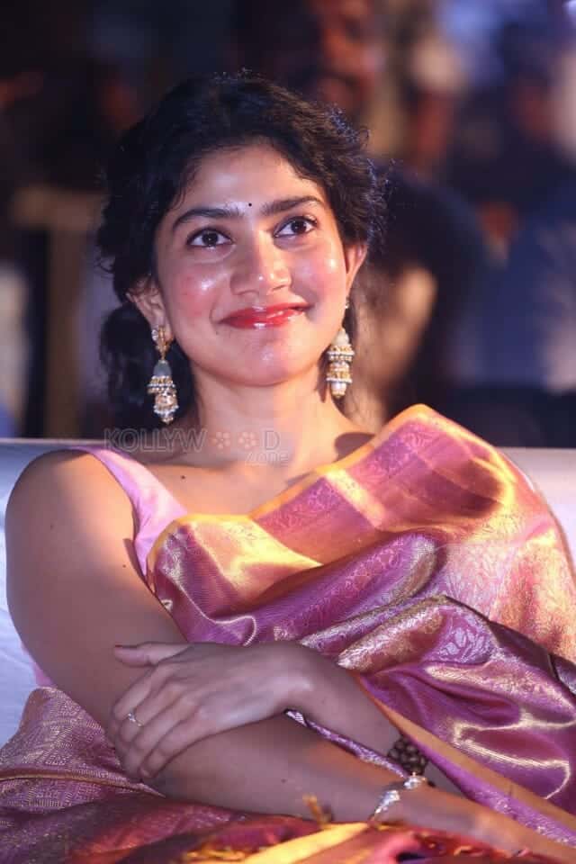 Actress Sai Pallavi at Shyam Singha Roy Movie Royal Event Stills 15