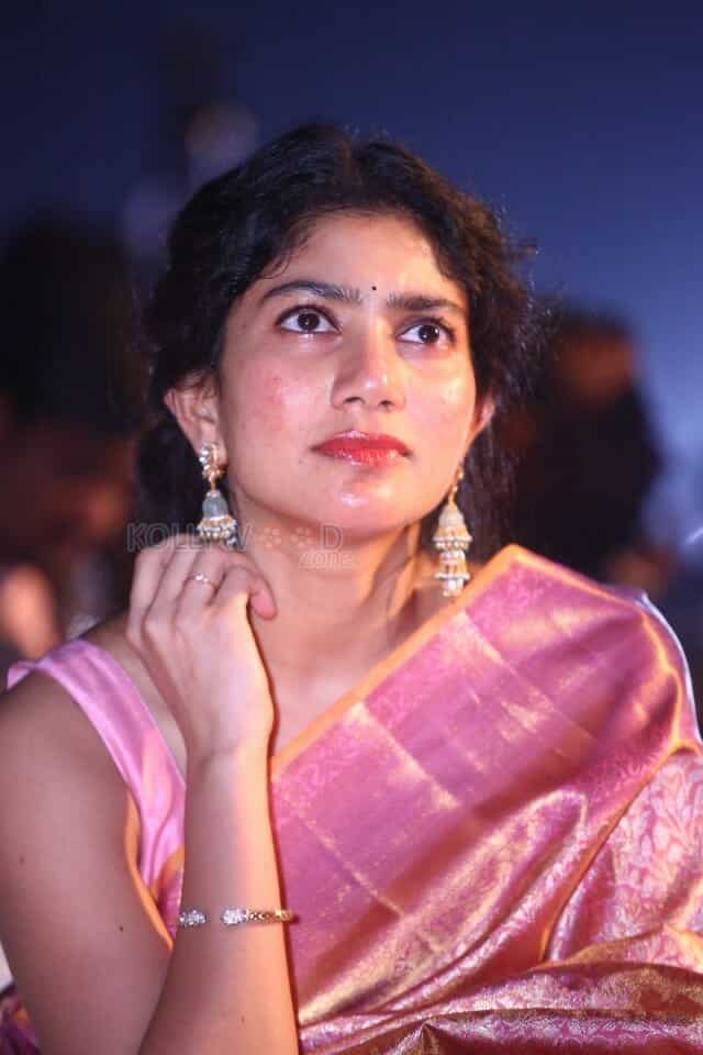 Actress Sai Pallavi at Shyam Singha Roy Movie Royal Event Stills 19