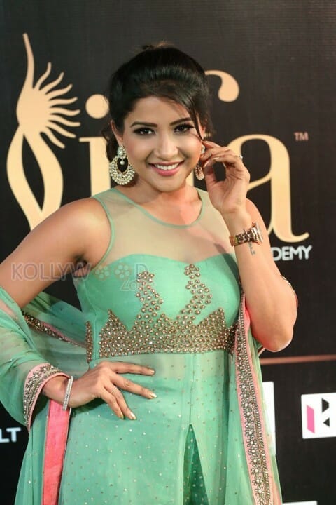 Actress Sakshi Agarwal At Iifa Utsavam Event Pictures