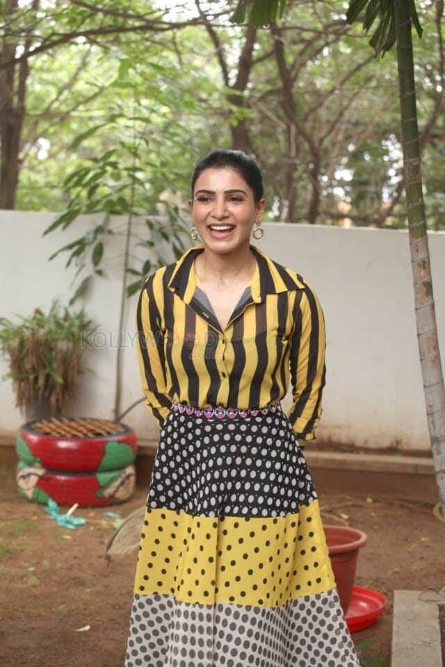 Actress Samantha Akkineni At Oh Baby Interview Pictures