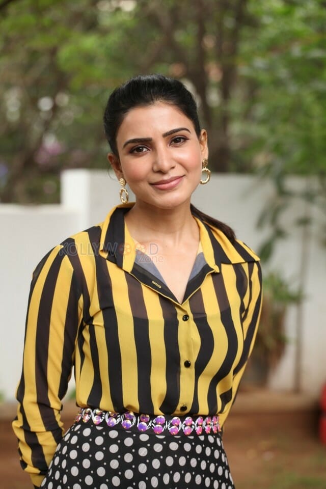 Actress Samantha Akkineni At Oh Baby Interview Pictures