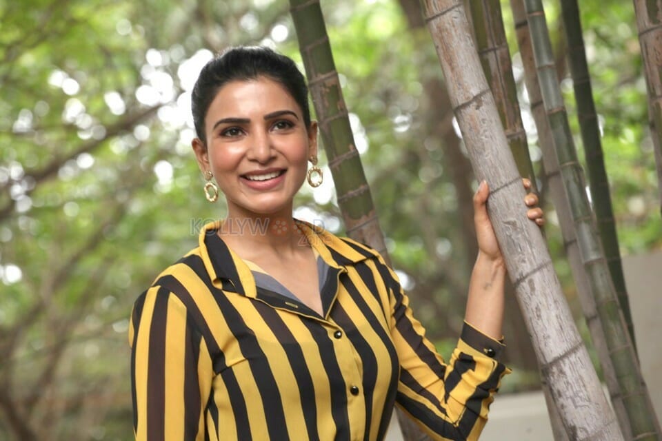 Actress Samantha Akkineni At Oh Baby Interview Pictures