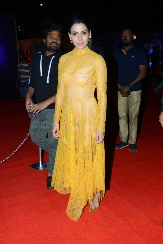 Actress Samantha Akkineni At Zee Cine Awards Telugu Pictures
