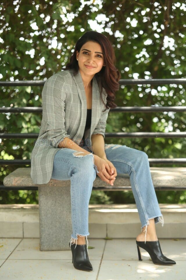 Actress Samantha Akkineni Interview Photos