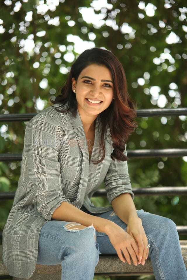 Actress Samantha Akkineni Interview Photos