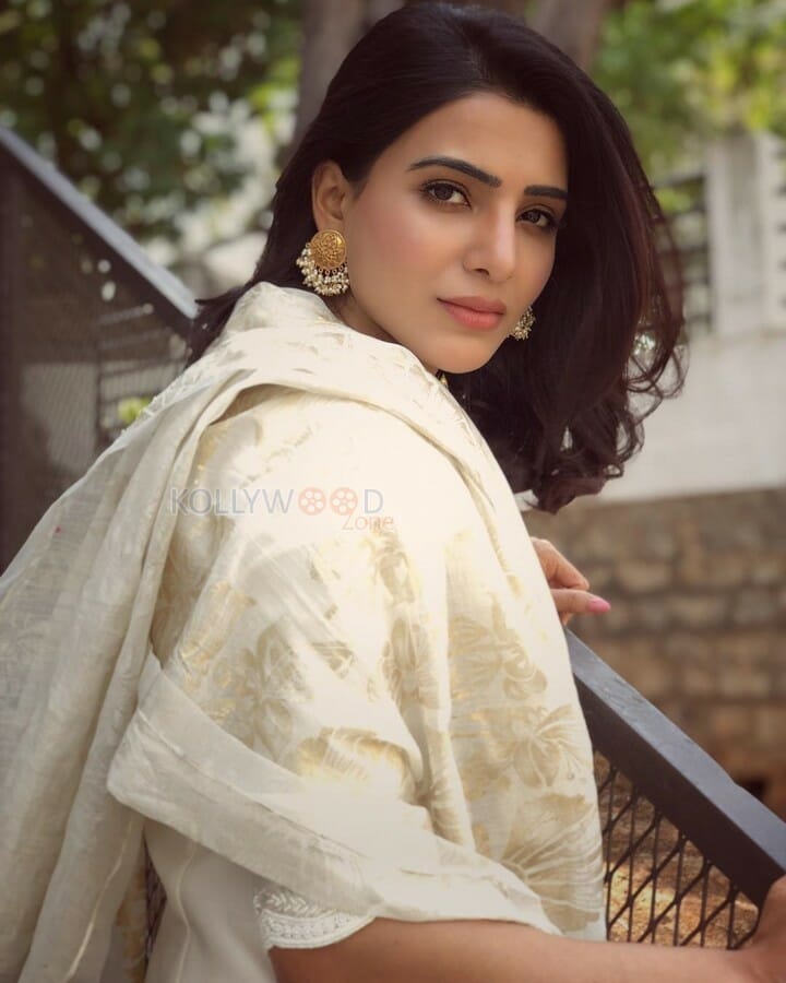 Actress Samantha Akkineni Photoshoot Pictures