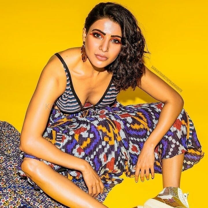 Actress Samantha Akkineni Sexy Photos