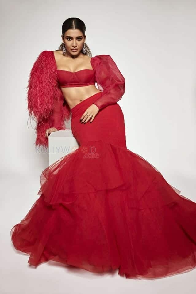 Actress Samantha Ruth Prabhu in a Red Gown Photo 01