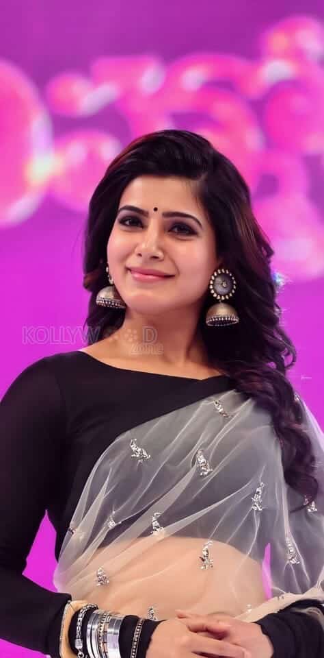 Actress Samantha Ruth Prabhu in a Transparent Saree Black Blouse Picture 01