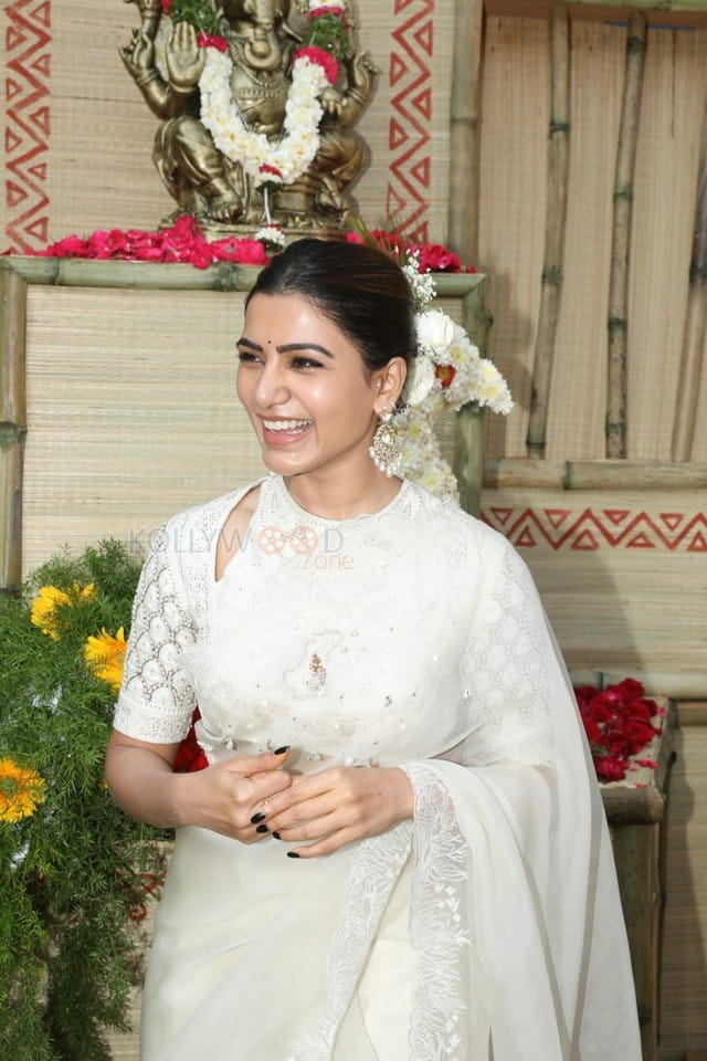 Actress Samantha at Shakuntalam Movie Opening Pictures