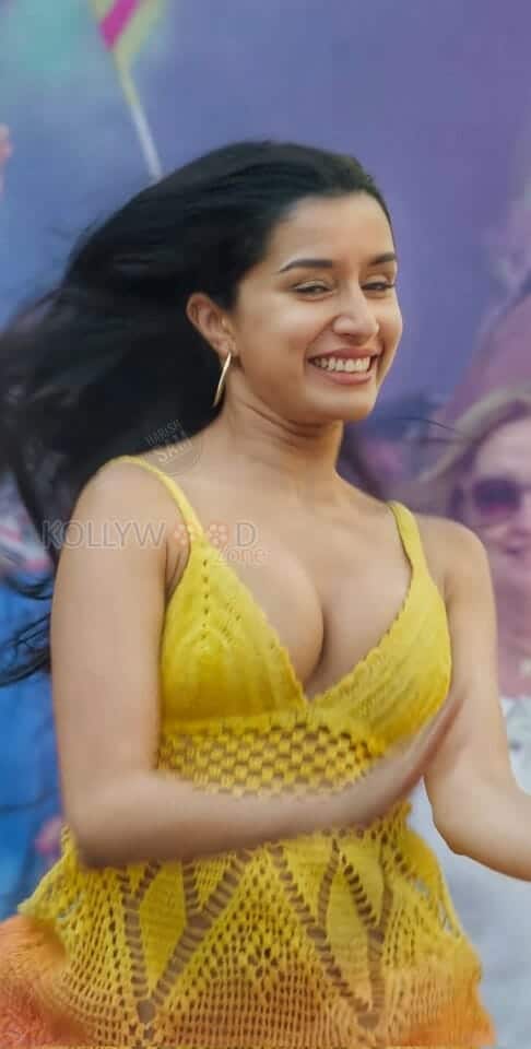 Actress Shraddha Kapoor Hot Sexy Cleavage Breast Photos 01