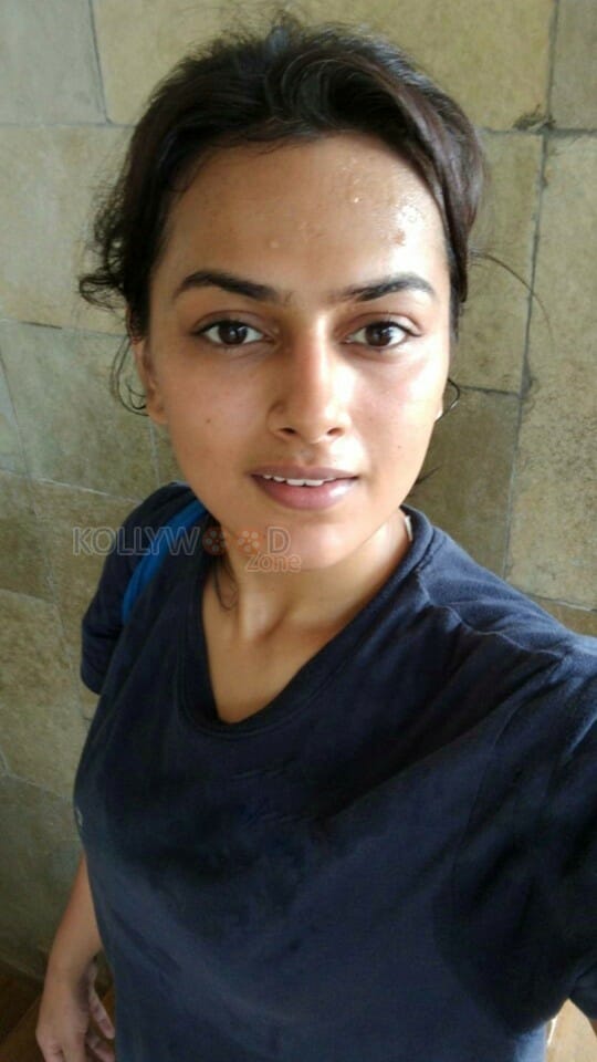 Actress Shraddha Srinath Unseen Photos