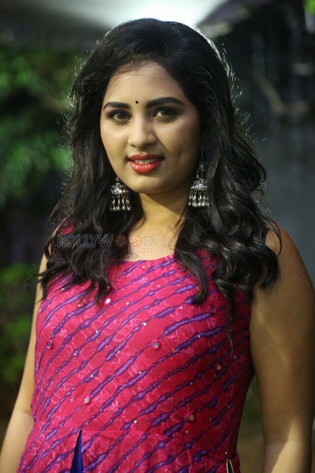 Actress Srushti Dange At Oye Ninne Audio Launch Photos