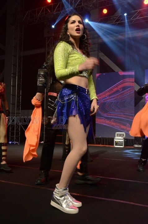 Actress Sunny Leone Dance Pics