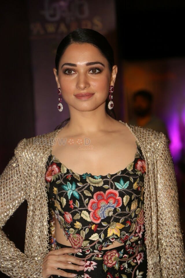 Actress Tamanna At Zee Apsara Awards Photos