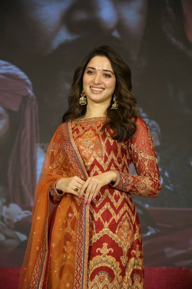 Actress Tamannaah At Sye Raa Movie Press Meet Photos