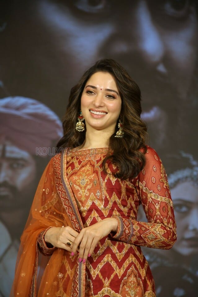 Actress Tamannaah At Sye Raa Movie Press Meet Photos