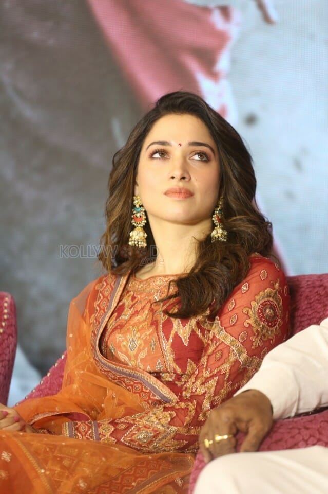 Actress Tamannaah At Sye Raa Movie Press Meet Photos