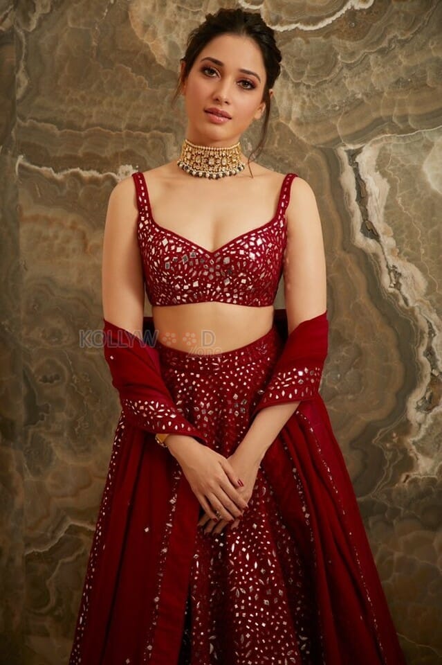 Actress Tamannaah Beautiful Photoshoot Stills