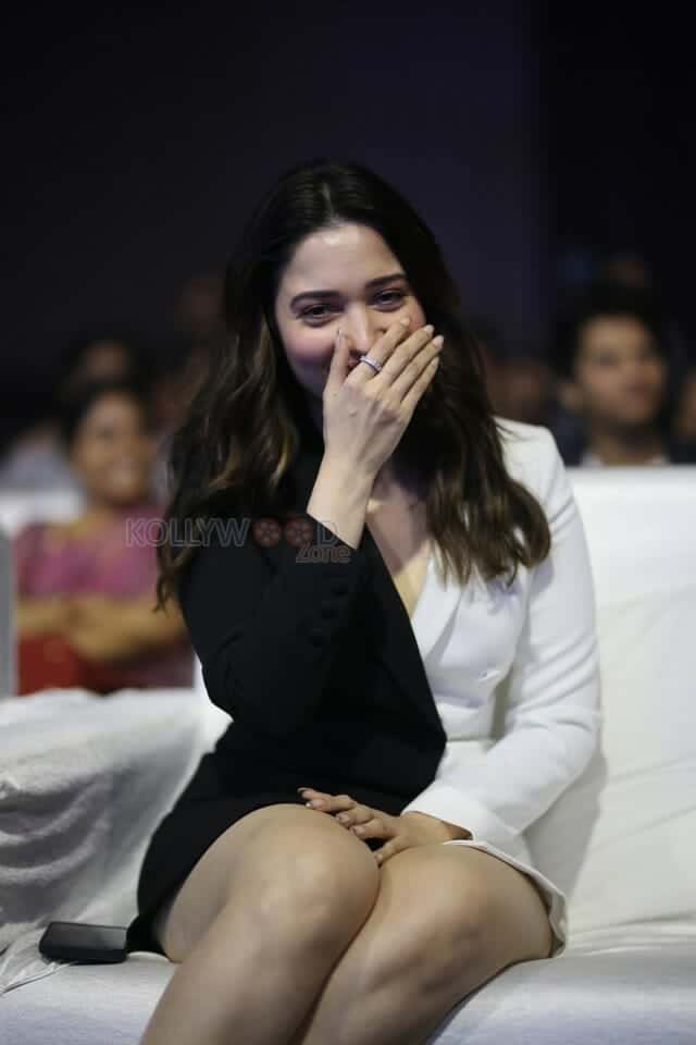 Actress Tamannaah Bhatia at Gurthundha Seethakalam Pre Release Event Photos 07