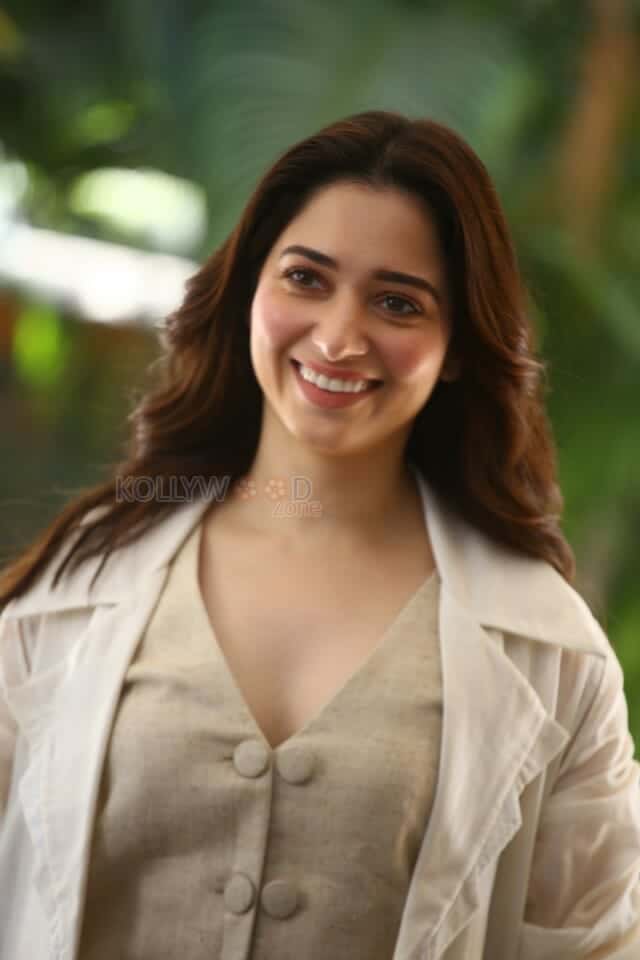 Actress Tamannaah at Gurthunda Seethakalam Movie Interview Photos 04