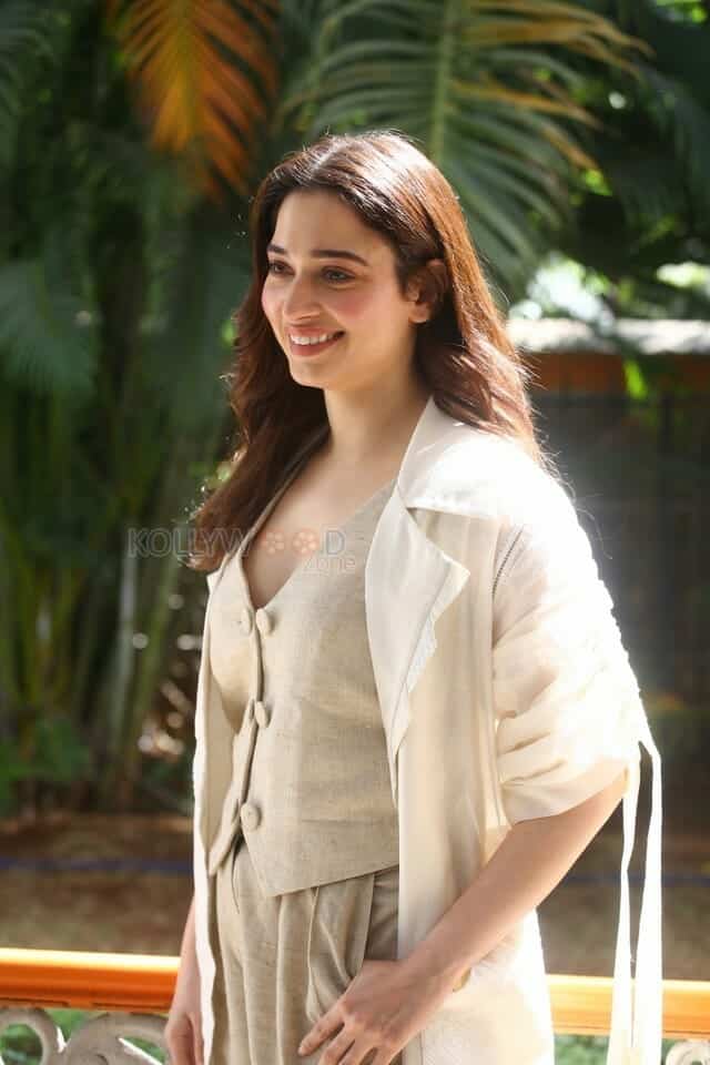 Actress Tamannaah at Gurthunda Seethakalam Movie Interview Photos 14