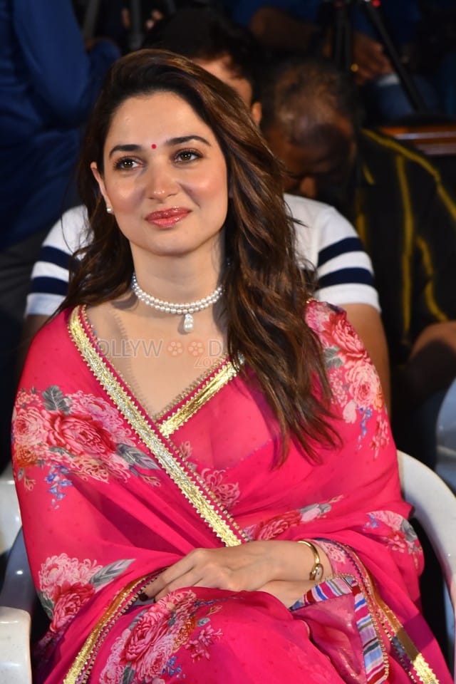 Actress Tamannah Bhatia at Odela 2 Movie Press Meet Pictures 05