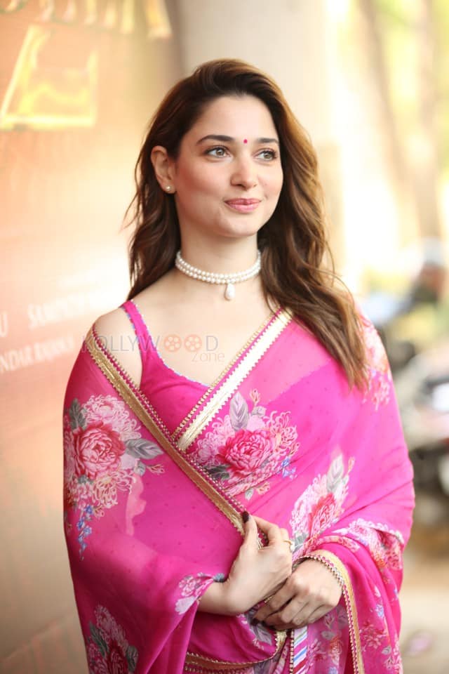 Actress Tamannah Bhatia at Odela 2 Movie Press Meet Pictures 10