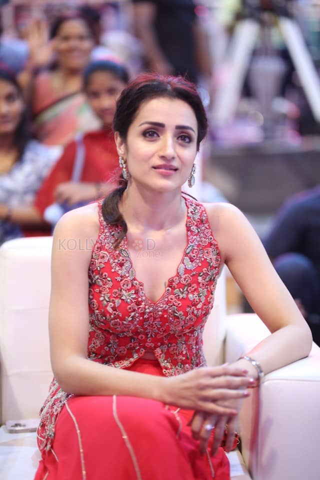 Actress Trisha Krishnan at Thug Life Pre Release Event Photos 02