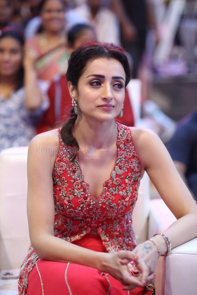 Actress Trisha Krishnan at Thug Life Pre Release Event Photos 05