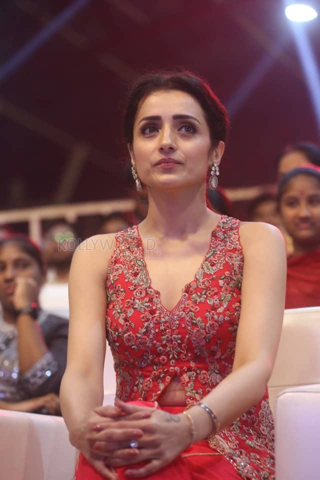 Actress Trisha Krishnan at Thug Life Pre Release Event Photos 08