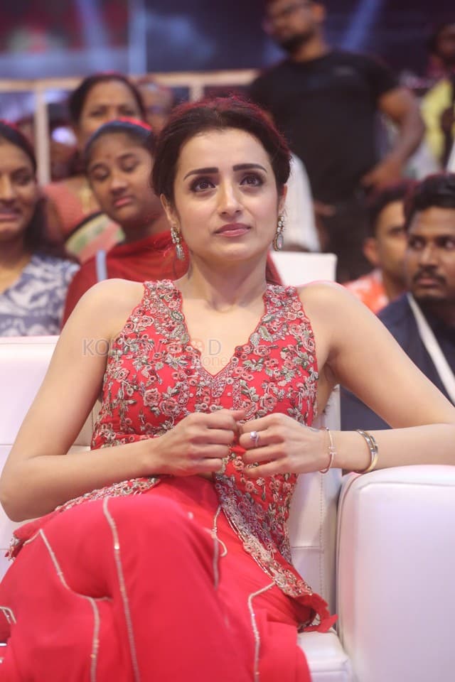 Actress Trisha Krishnan at Thug Life Pre Release Event Photos 15