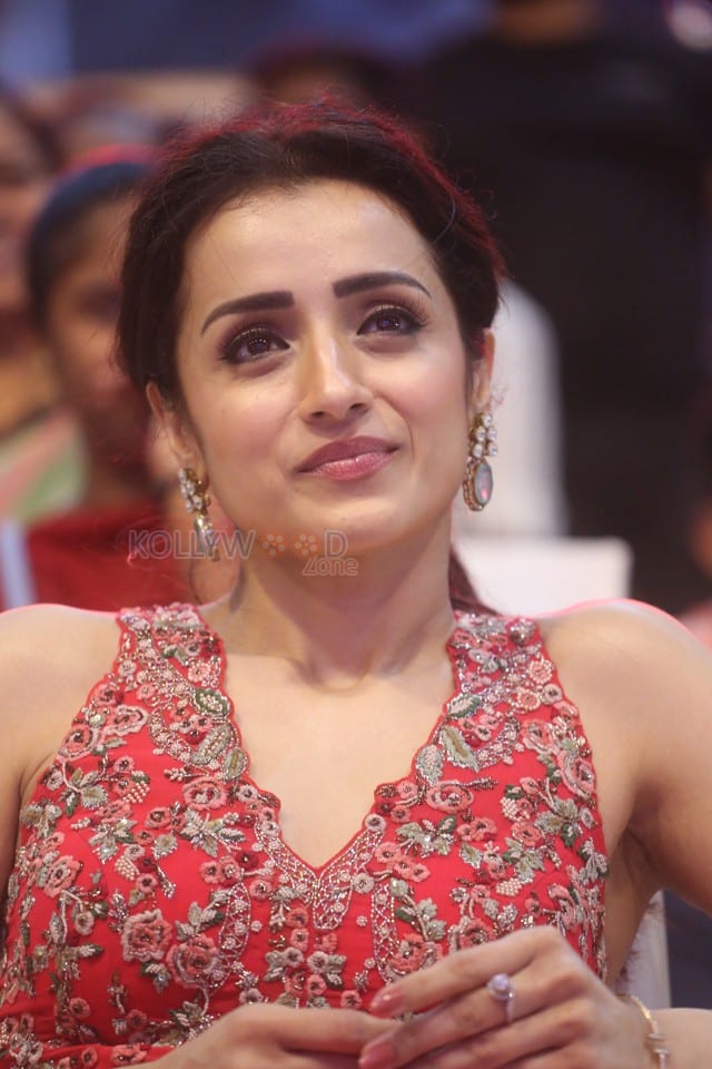 Actress Trisha Krishnan at Thug Life Pre Release Event Photos 18