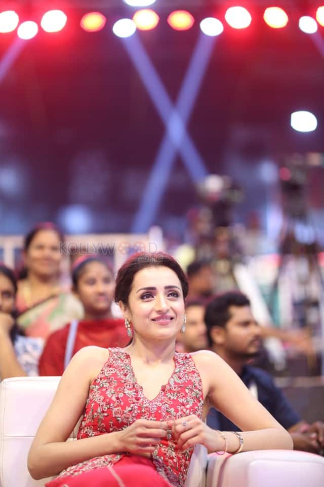 Actress Trisha Krishnan at Thug Life Pre Release Event Photos 26