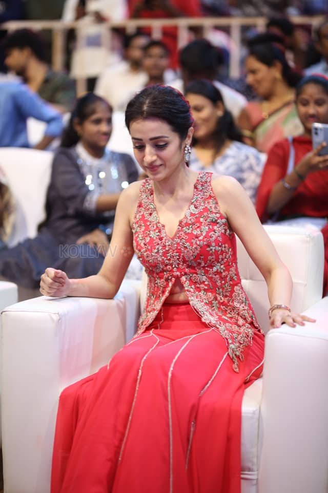 Actress Trisha Krishnan at Thug Life Pre Release Event Photos 38
