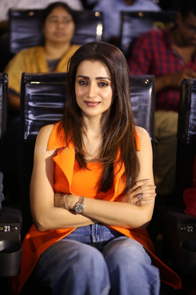Actress Trisha Krishnan at Thug Life Press Meet Pictures 08