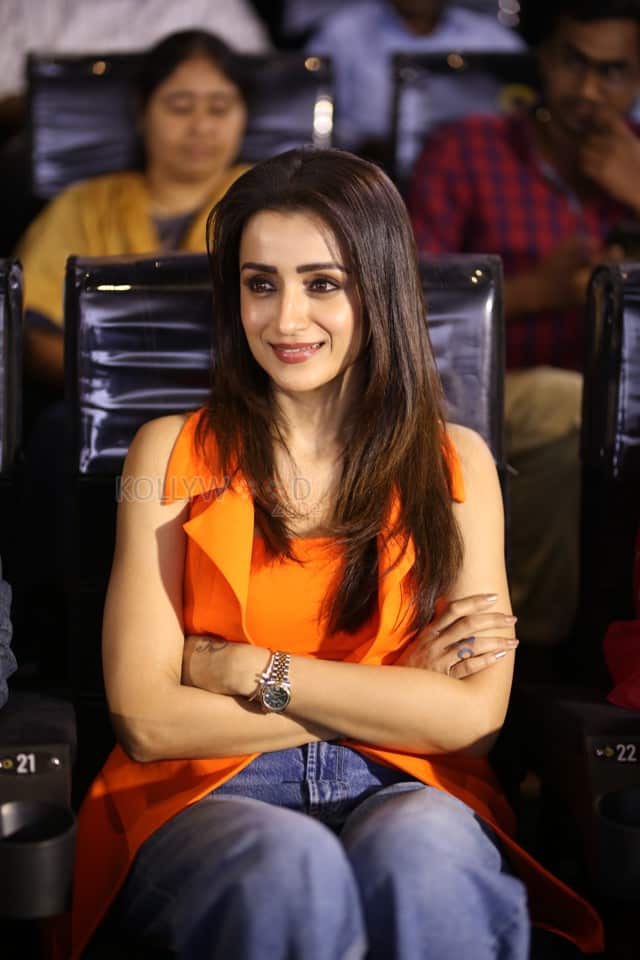 Actress Trisha Krishnan at Thug Life Press Meet Pictures 10