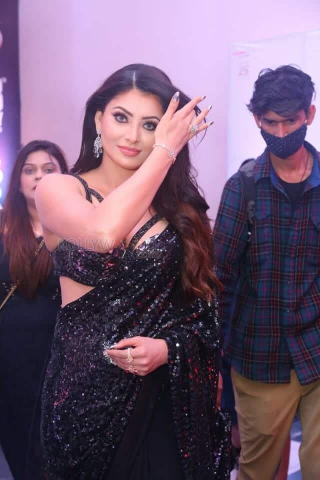 Actress Urvashi Rautela at Bro Pre Release Event Stills 14